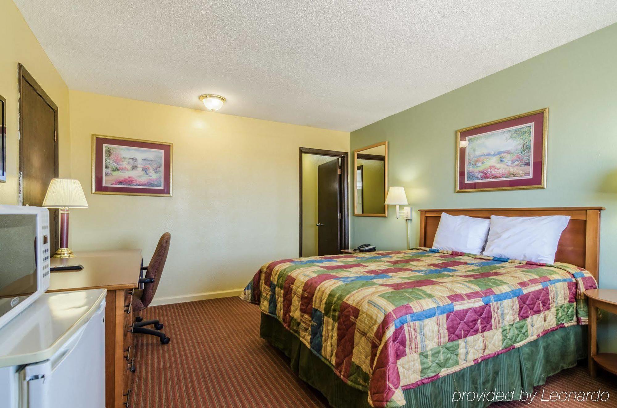 Rodeway Inn Concordia Esterno foto