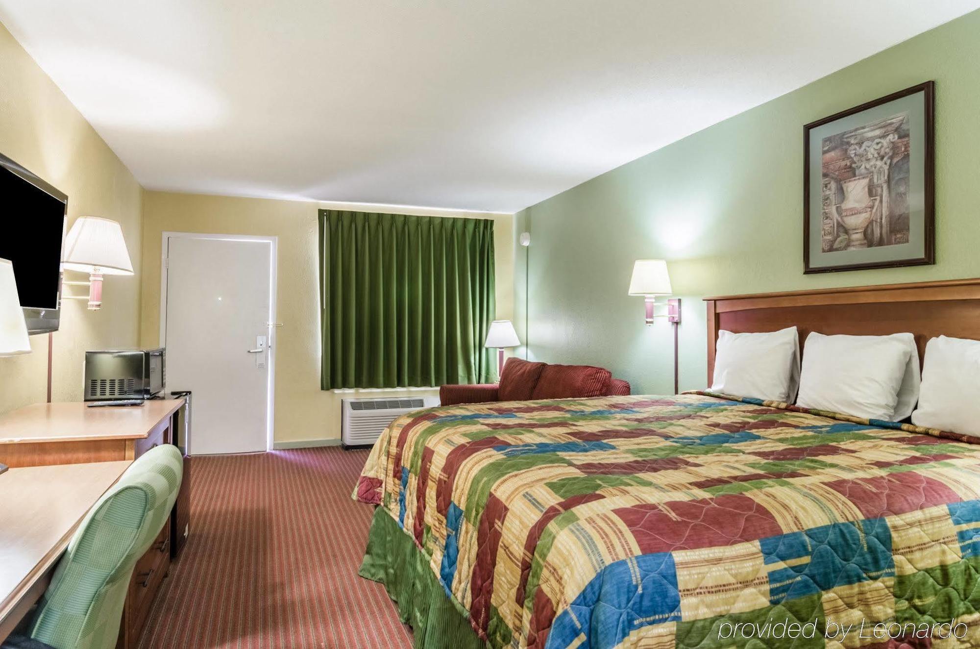 Rodeway Inn Concordia Esterno foto