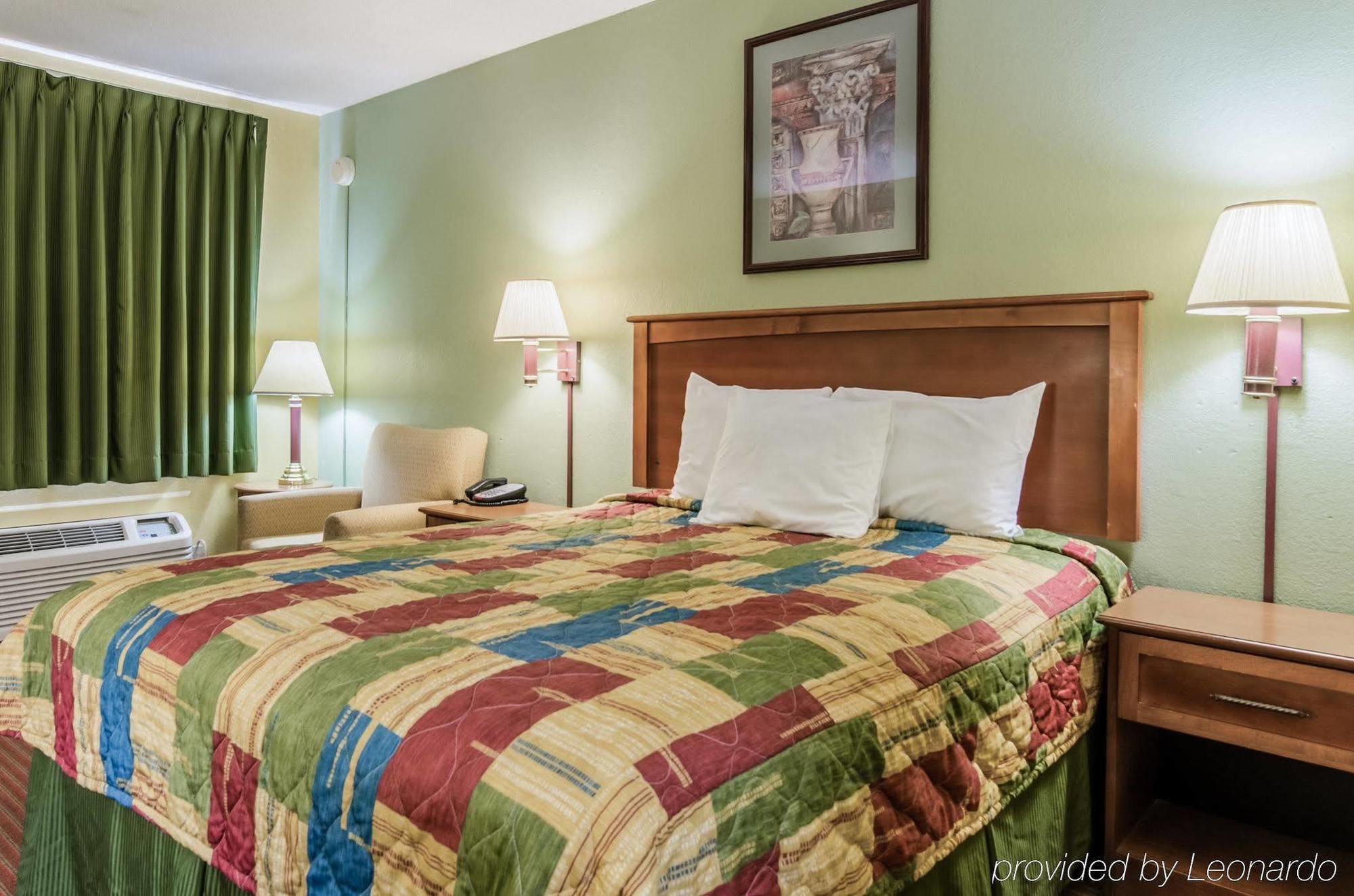 Rodeway Inn Concordia Esterno foto